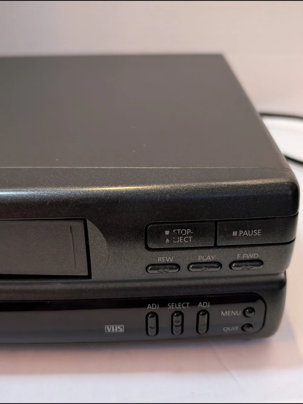 Zenith Black VCR _ VR-4125